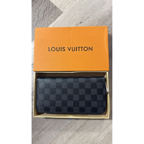 LOUIS VUITTON Portefeuille Brazza Wallet Bifold Damier Graphite N62665 – New - Vanrique