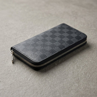 LOUIS VUITTON Portefeuille Brazza Wallet Bifold Damier Graphite N62665 – New - Vanrique